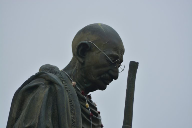 ghandi-1267827_1920 Ghandi